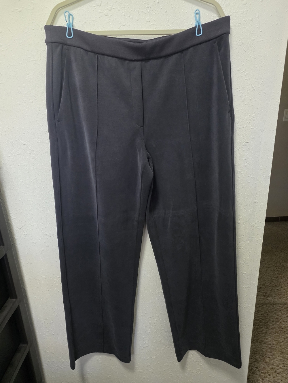 lululemon athletica Straight-Leg Pull-On Pants in Black